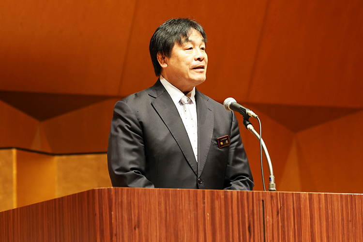 祝辞を述べられる馳浩県知事