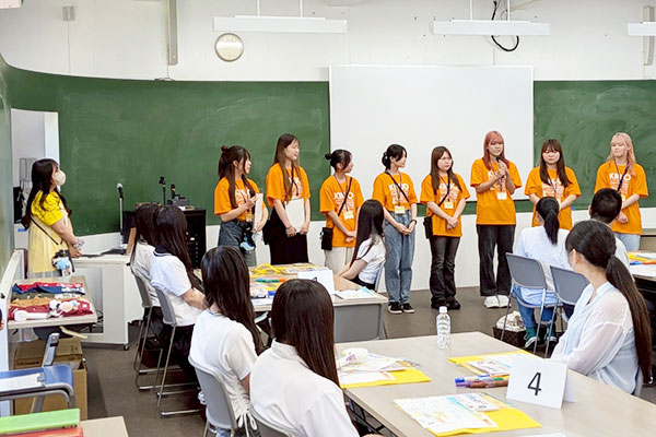 ビジネス実務学科の様子